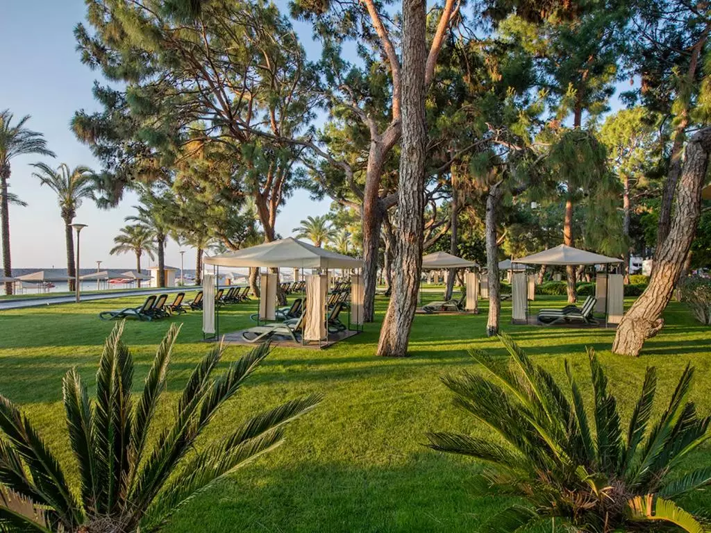 باغ هتل ریکسوس سانگیت آنتالیا